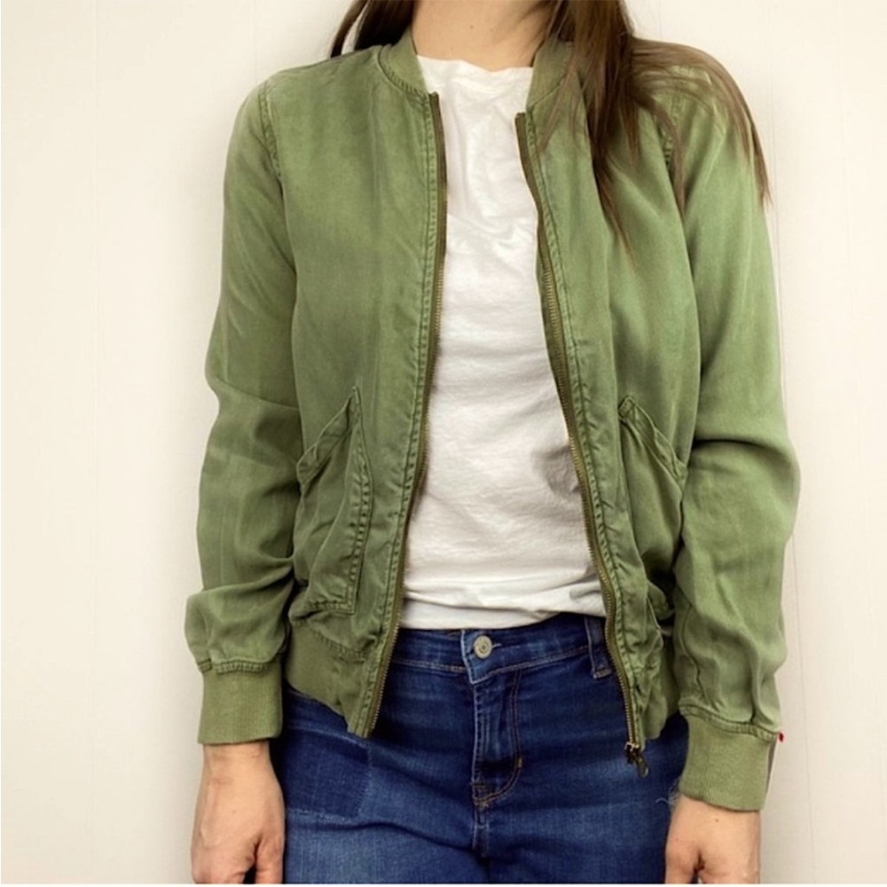 Kenneth Cole Reaction Women's Lightweight Tencel Bomber Jacket